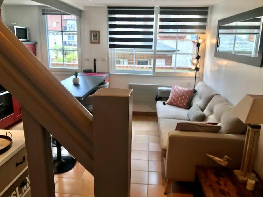 Appartement Duplex Cosy Au Calme A 50M De La Plage Houlgate Exterior photo